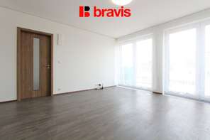 Pronájem nadstandardního bytu 3+kk s balkonem, garážovým stáním a sklepem, Palác Trnitá, Brno centrum