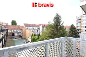 Pronájem bytu 1+kk, Brno - Královo Pole, ul. Poděbradova, částečně zařízený, parkování