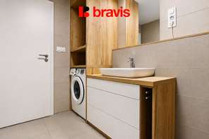 Pronájem bytu 2+kk, ulice Kumpoštova, Brno-Sadová, zařízený, výtah, velká terasa, sklep, garážové stání