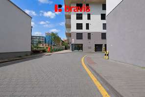 Pronájem garážového stání Bratislavská 12 m², Brno - Zábrdovice