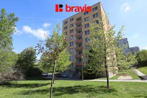 Pronájem bytu 1+kk, Brno - Bystrc, ul. Opálkova, zrekonstruovaný, balkon, sklep
