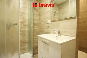 Pronájem bytu 1+kk, Brno - Bystrc, ul. Opálkova, zrekonstruovaný, balkon, sklep