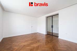 Prodej prostorného bytu 2+1 (65,6 m²) k rekonstrukci, ul. Mášova, Brno – Veveří