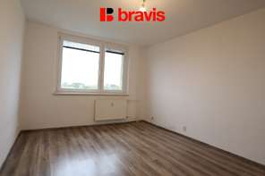 Pronájem bytu 3+kk, ulice Mikulčická, Brno - Slatina, nezařízený, klidná lokalita, lodžie, sklep