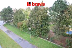 Pronájem bytu 3+kk, ulice Mikulčická, Brno - Slatina, nezařízený, klidná lokalita, lodžie, sklep