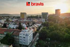 Pronájem moderního bytu 3+kk po rekonstrukci, ul. Červinkova, Brno - Královo Pole, s střešní terasou a hezkým výhledem