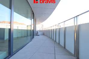 Pronájem pěkného a světlého 1+kk, Brno - Štýřice, ul. Vídeňská, novostavba, terasa