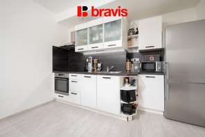 Prodej moderního bytu 2+kk, ul. Poříčí, Brno - Pisárky, rezidence Riverside, sklep, balkon, parkovací stání