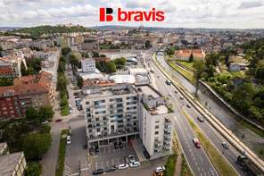 Prodej moderního bytu 2+kk, ul. Poříčí, Brno - Pisárky, rezidence Riverside, sklep, balkon, parkovací stání