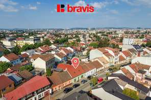 Prodej rodinného domu 5+kk, ul. Jamborova, Brno-Židenice, dvůr, parkovací stání, pěkný udržovaný stav