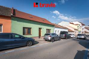 Prodej rodinného domu 5+kk, ul. Jamborova, Brno-Židenice, dvůr, parkovací stání, pěkný udržovaný stav