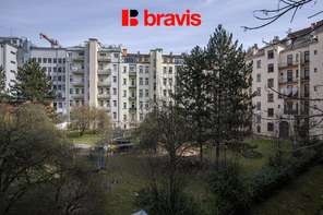 Pronájem bytu 1,5+1, Brno - střed, ul. Žižkova, zařízený, výtah, s balkónem, v blízkosti centra města a zastávky MHD