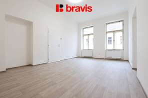 Pronájem bytu 2+1 59 m², ul. Zahradnická - Staré Brno, po kompletní rekonstrukci, sklep