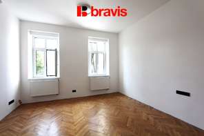 Pronájem byty 2+kk, Brno - Řečkovice, po kompletní rekonstrukci, částečně zařízený, ul. nám. Vojtěšky Matyášové