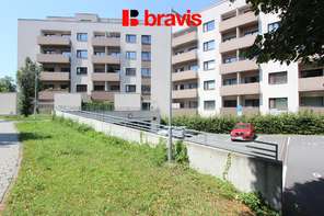 Pronájem bytu 1+kk, Brno - Slatina, částečně zařízené, lodžie, sklep, ul. Kigginsova