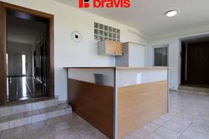 Pronájem kanceláře 41 m², Brno - Horní Heršpice, Sokolova ulice, internet v ceně, parkování