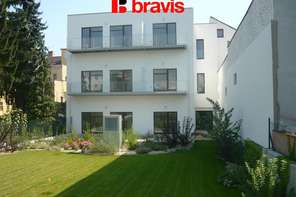 Pronájem bytu 2+kk, Brno - centrum, ulice Tř. KPT Jaroše, terasa, garážové stání
