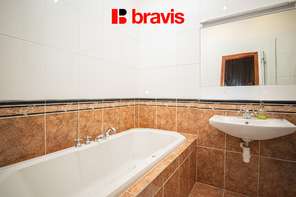 Pronájem bytu 5+1, Brno - Veveří, ul. Jaselská, částečně vybavené, balkon, zimní zahrada
