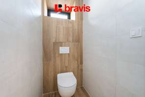 Prodej novostavby moderního bytu 1+kk, 35 m², Brno - Černovice, sklep, parkování