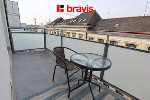Pronájem bytu 1+kk, Brno - Zábrdovice, ul. Přadlácká, balkon, sklep, parkovací stání