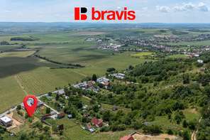 Prodej stavebního pozemku 1 323 m² v obci Viničné Šumice