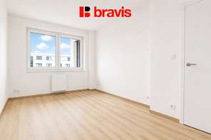 Pronájem bytu 2+kk, ul. Jižní, Brno - Horní Heršpice, novostavba - výhoda prvního nájemníka, balkon, garážové stání