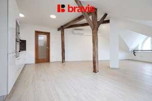 Pronájem bytu 1+kk, 58 m², Brno - střed, ulice Koliště, podkrovní byt, klimatizace, podlahové vytápění