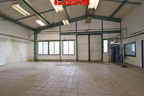 Pronájem skladovacího prostoru v uzamčeném areálu, Dukelská třída Brno - Husovice, 410 m2