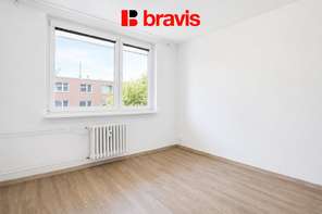 Pronájem bytu 2+1 ul. Řezáčova, Brno-Komín, šatna, sklep, po rekonstrukci