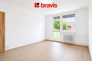 Pronájem bytu 2+1 ul. Řezáčova, Brno-Komín, šatna, sklep, po rekonstrukci