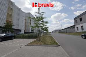 Pronájem novostavby 2+kk s prostornou terasou, sklepem a parkovacím stáním – Brno, ul. Řepova