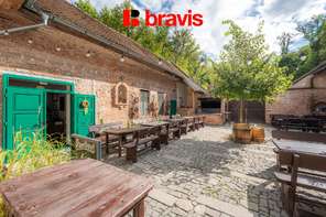 Prodej zavedené restaurace na výjimečném místě u Brněnské přehrady