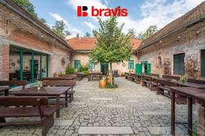 Prodej zavedené restaurace na výjimečném místě u Brněnské přehrady