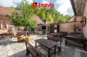 Prodej zavedené restaurace na výjimečném místě u Brněnské přehrady