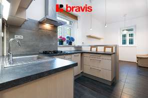 Prodej prostorného bytu 2+kk, ul. Čápkova, Brno - Veveří, společná zahrada, 52 m²