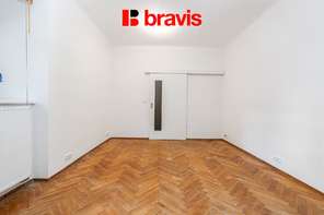 Prodej prostorného bytu 2+kk, ul. Čápkova, Brno - Veveří, společná zahrada, 52 m²