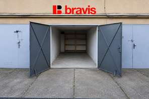 Prodej garáže o velikosti 17 m², Brno-Lesná, ulice Barvy
