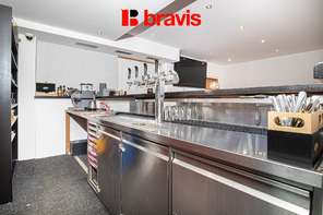 Nabízíme k pronájmu zavedenou restauraci – ul. Tuřanka, Brno-Slatina (vedle motelu Lazza)