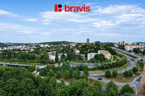 Pronájem bytu 2+kk, Brno - Žabovřesky, ul. Voroněžská,  šatna, 2 x lodžie
