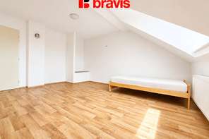 Pronájem prostorného bytu 3+1 v rodinném domě, ul. Vyšehradská, Brno - Brněnské Ivanovice, 81 m²