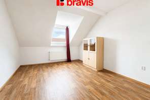 Pronájem prostorného bytu 3+1 v rodinném domě, ul. Vyšehradská, Brno - Brněnské Ivanovice, 81 m²