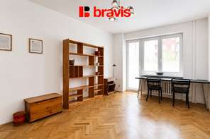 Pronájem bytu 2+1 54 m², Brno - Trýbova, Balkon