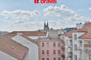 Pronájem bytu 1+kk, Brno - Trnitá, ulice Křenová, klimatizace, dobrá dostupnost do centra