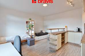 Pronájem bytu 1+kk, Brno - Trnitá, ulice Křenová, klimatizace, dobrá dostupnost do centra