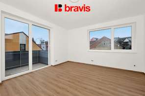 Pronájem bytu 1+kk, ulice Wolkerova, novostavba, balkon, sklep