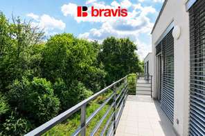 Pronájem bytu 3+kk, Brno - Útěchov, ul. Dlouhé vrchy, terasa, balkón, vyhrazené parkovací stání