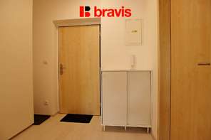 Pronájem bytu 1+kk, Brno - Starý Lískovec, ulice U Leskavy, zařízený, balkon
