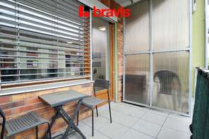 Pronájem bytu 1+kk, Brno - Starý Lískovec, ulice U Leskavy, zařízený, balkon