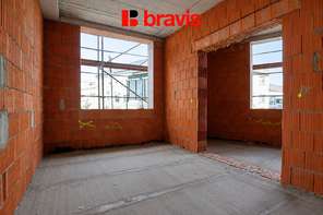 Pronájem obchodního prostoru 30 m², Rosice ul. Brněnská, novostavba, možnost dokončení dle vašich představ