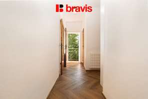 Pronájem prostorného bytu 4,5+1 s terasou, balkonem, garáží  – Brno, Stránice, ul. Rezkova